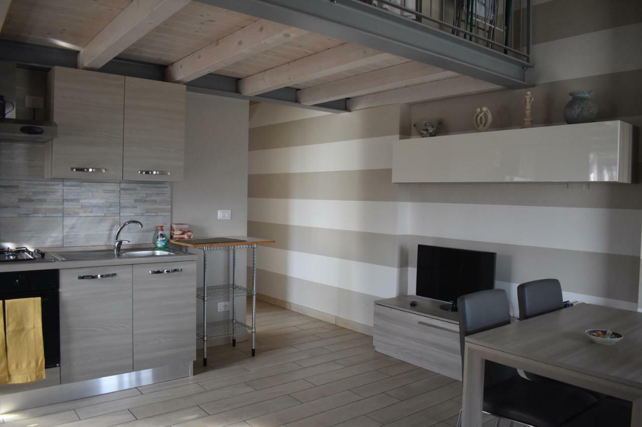Mimosa Apartments 소리아노델라고 외부 사진